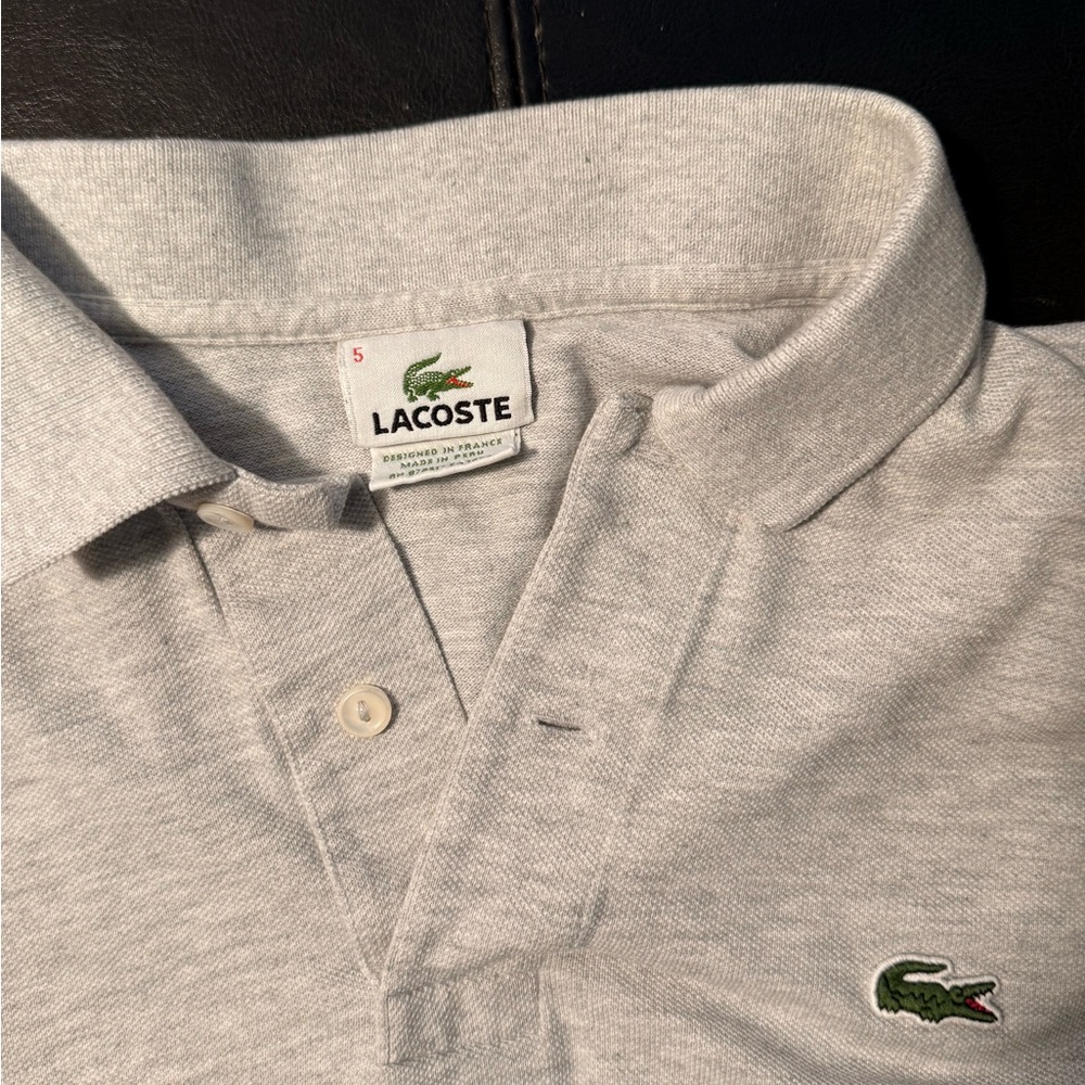 (Clearance) Lacoste Light Gray Polo Shirt men’s size 5 large.